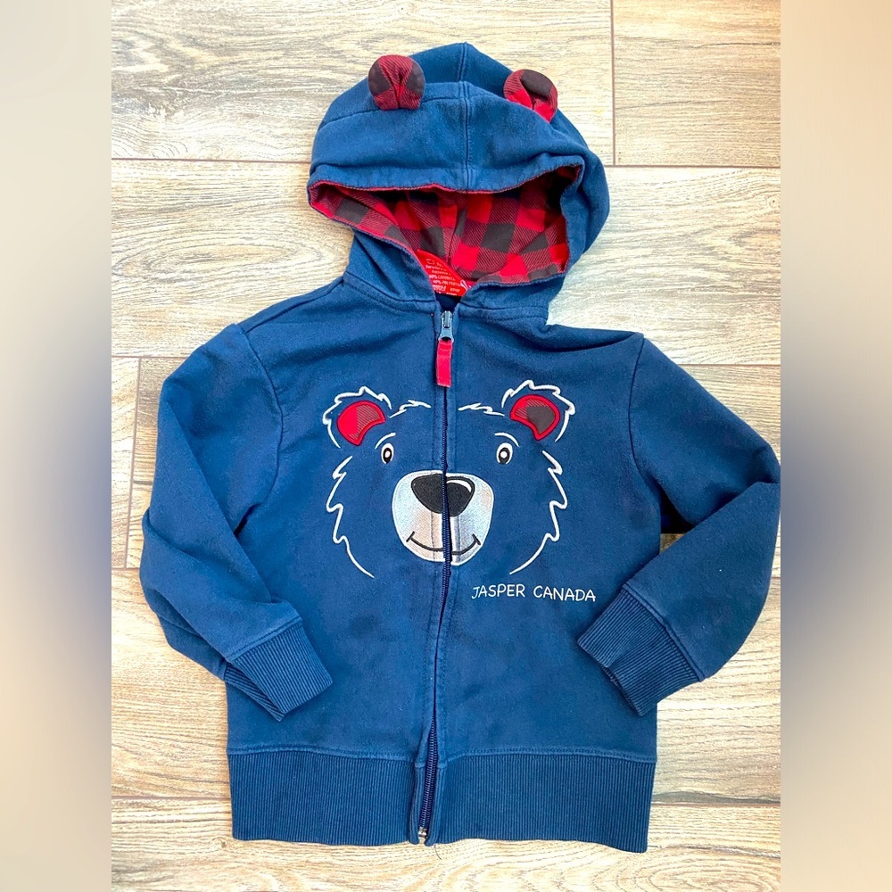 ❤️4 for $25❤️Jasper Canada hoodie with ears‎ size 4T